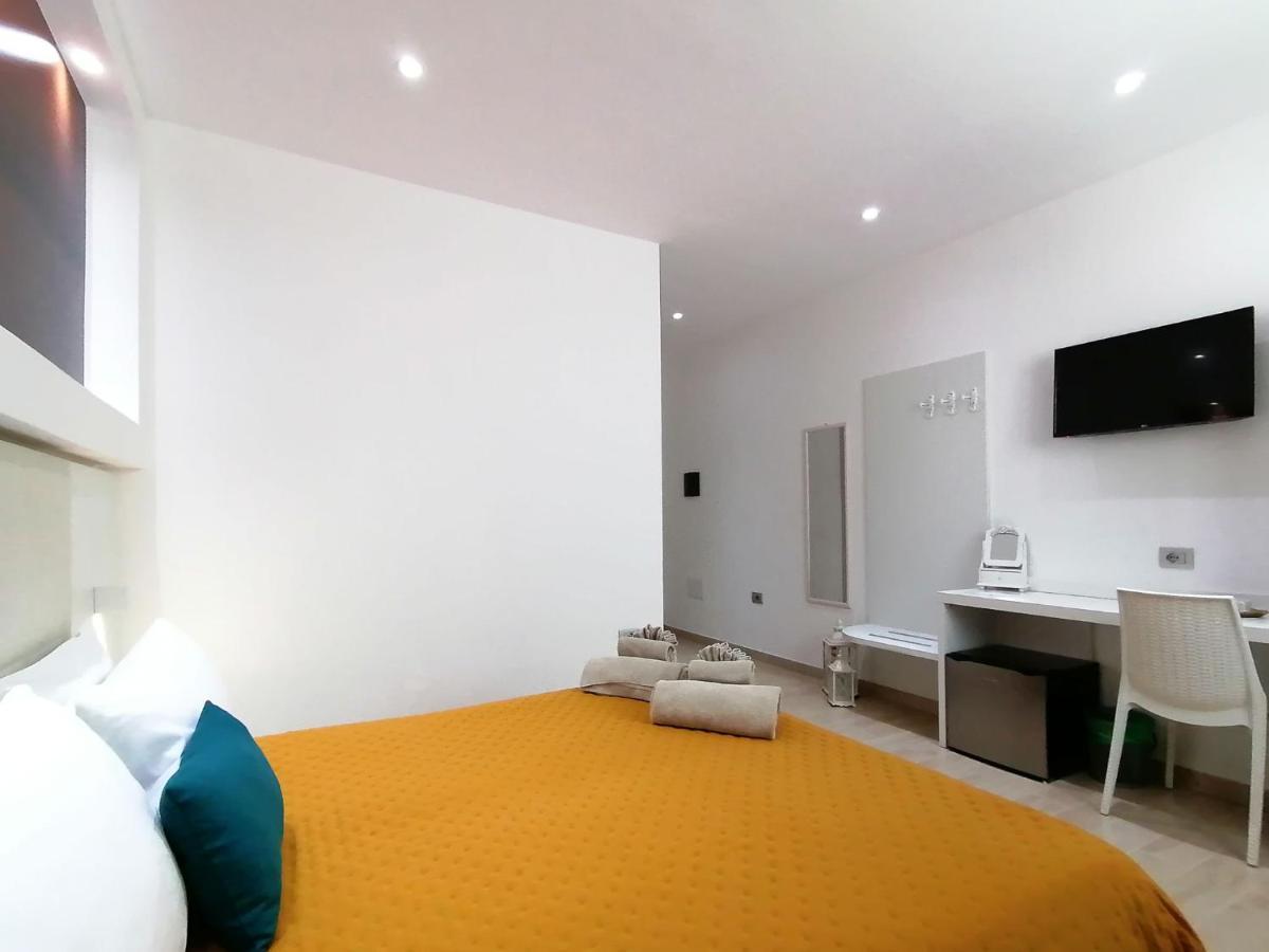 Charme Suite B&B Experience Santa Teresa Gallura Eksteriør billede